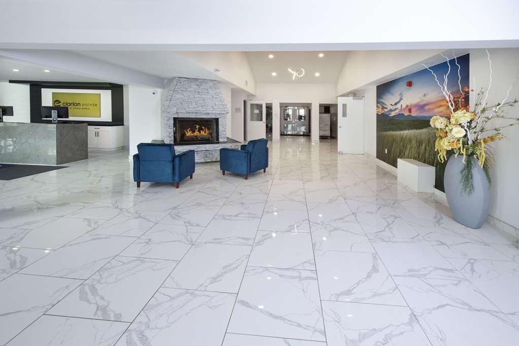 Clarion Pointe Hotel Medicine Hat Interieur foto